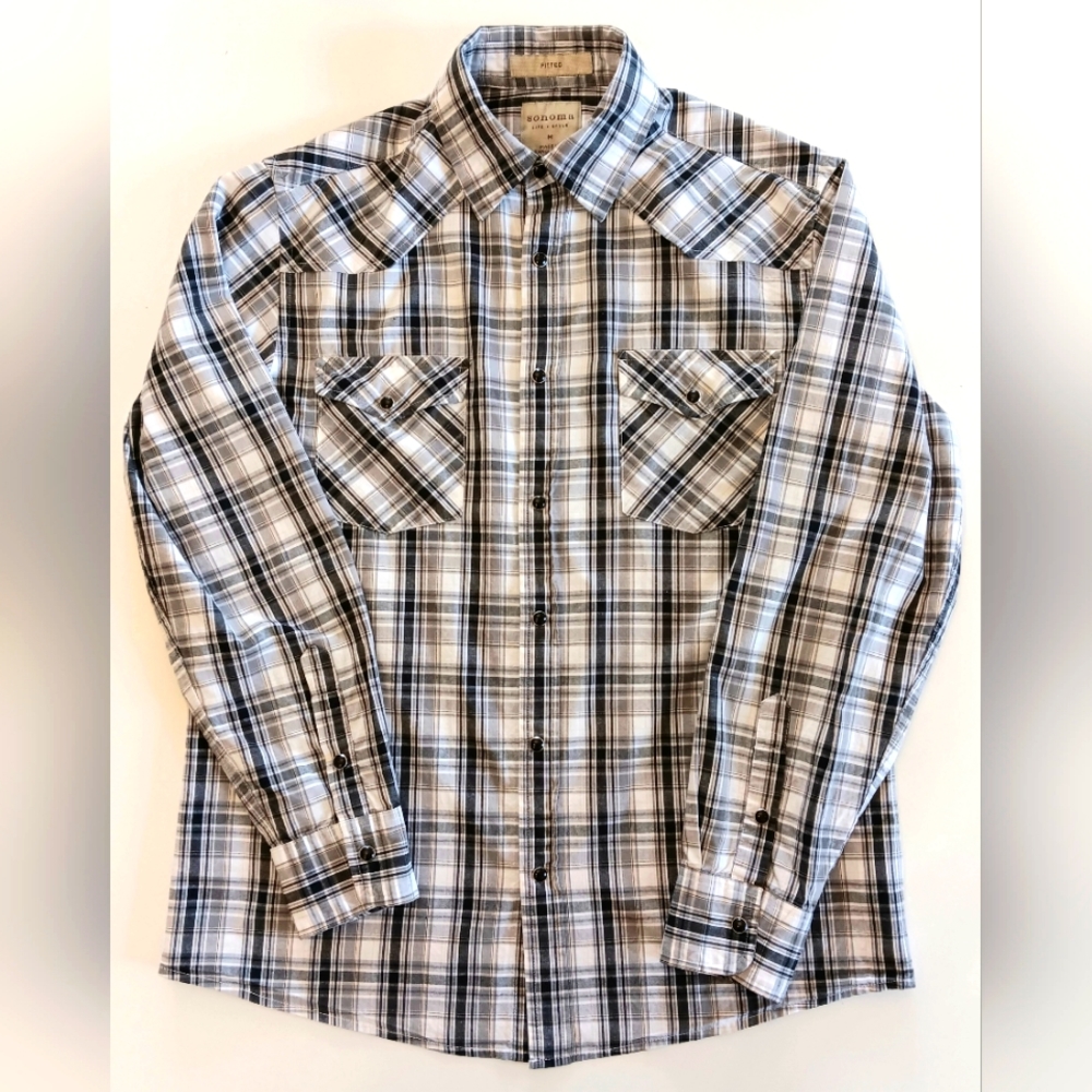 Sonoma fitted, cotton, pearl snap button-up. White, gray, and black. Medium.